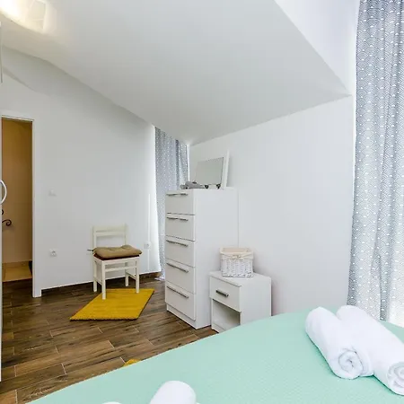 Barbara Hébergement de vacances Ston